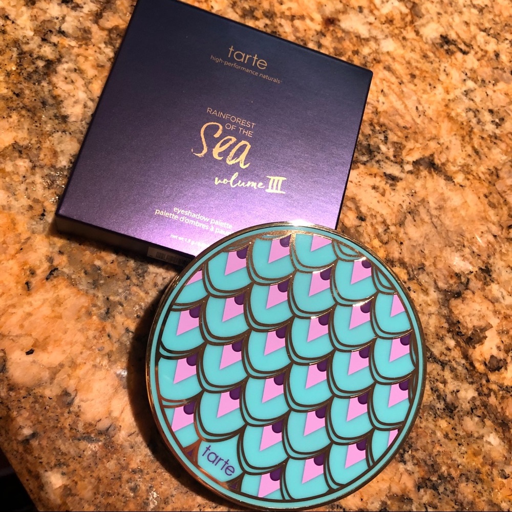 **Never Used**  Tarte Rainforest of the Sea Vol. 3